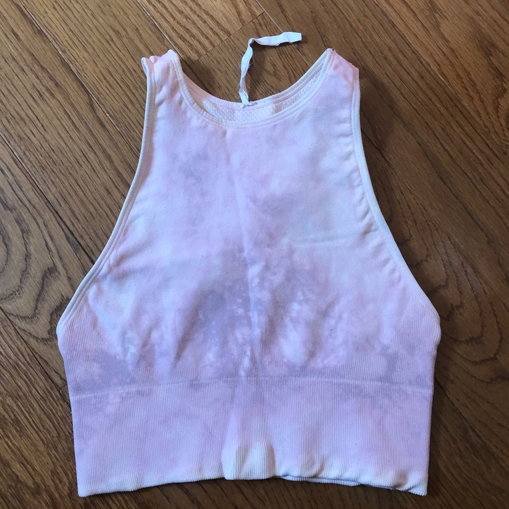 Avocado Earth Crop in Oasis Mist